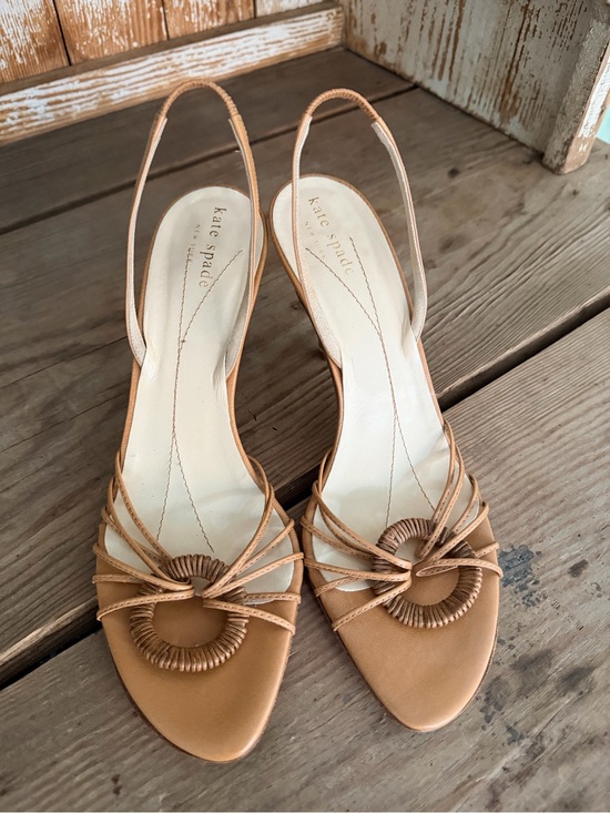 kate spade Shoes - kate spade Tan Slingback Sandals with Woven Ring Detail Size 8N